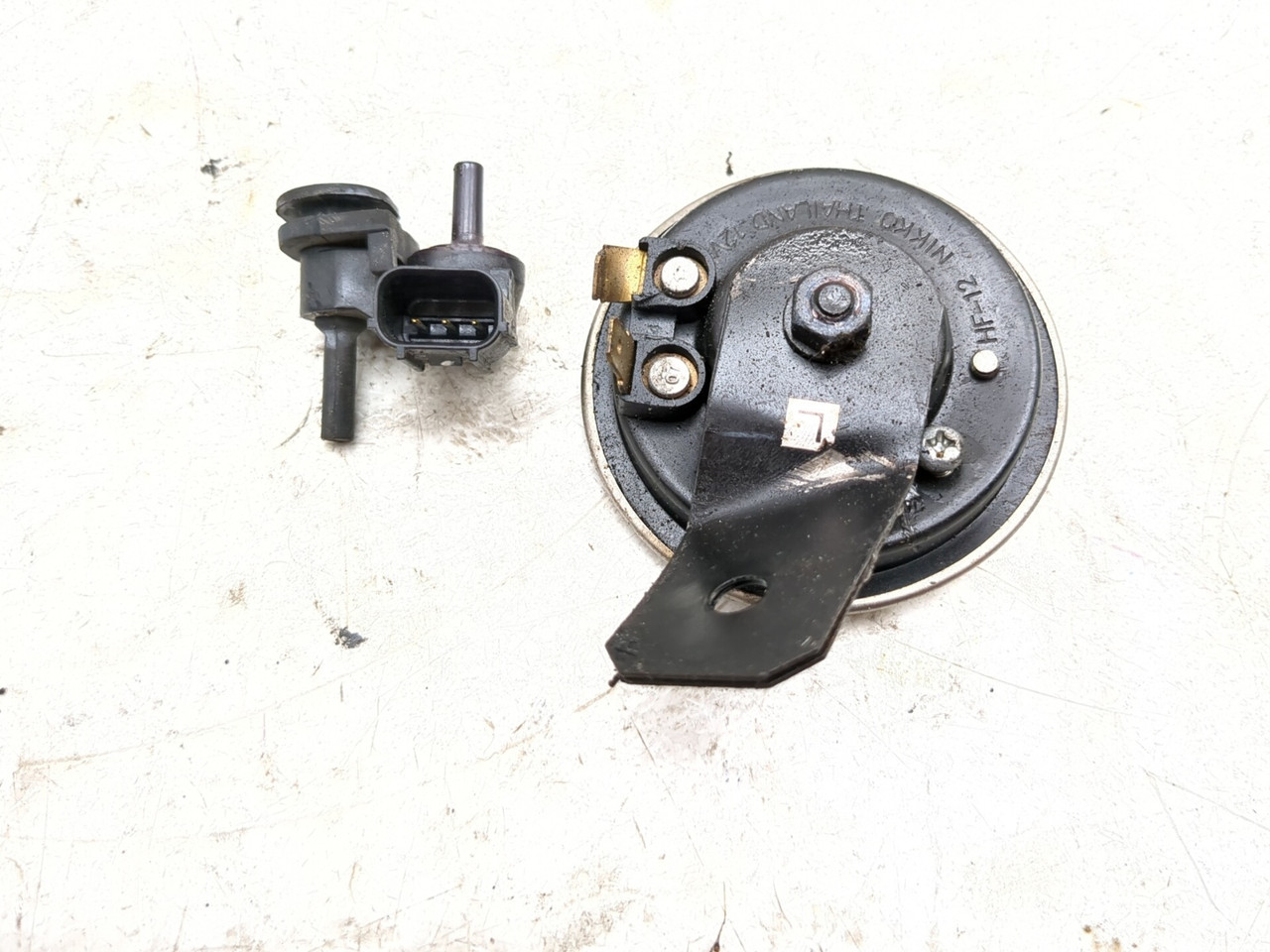 18-26 Kawasaki Ninja 400 Relay Sensor Horn Battery Rectifier
