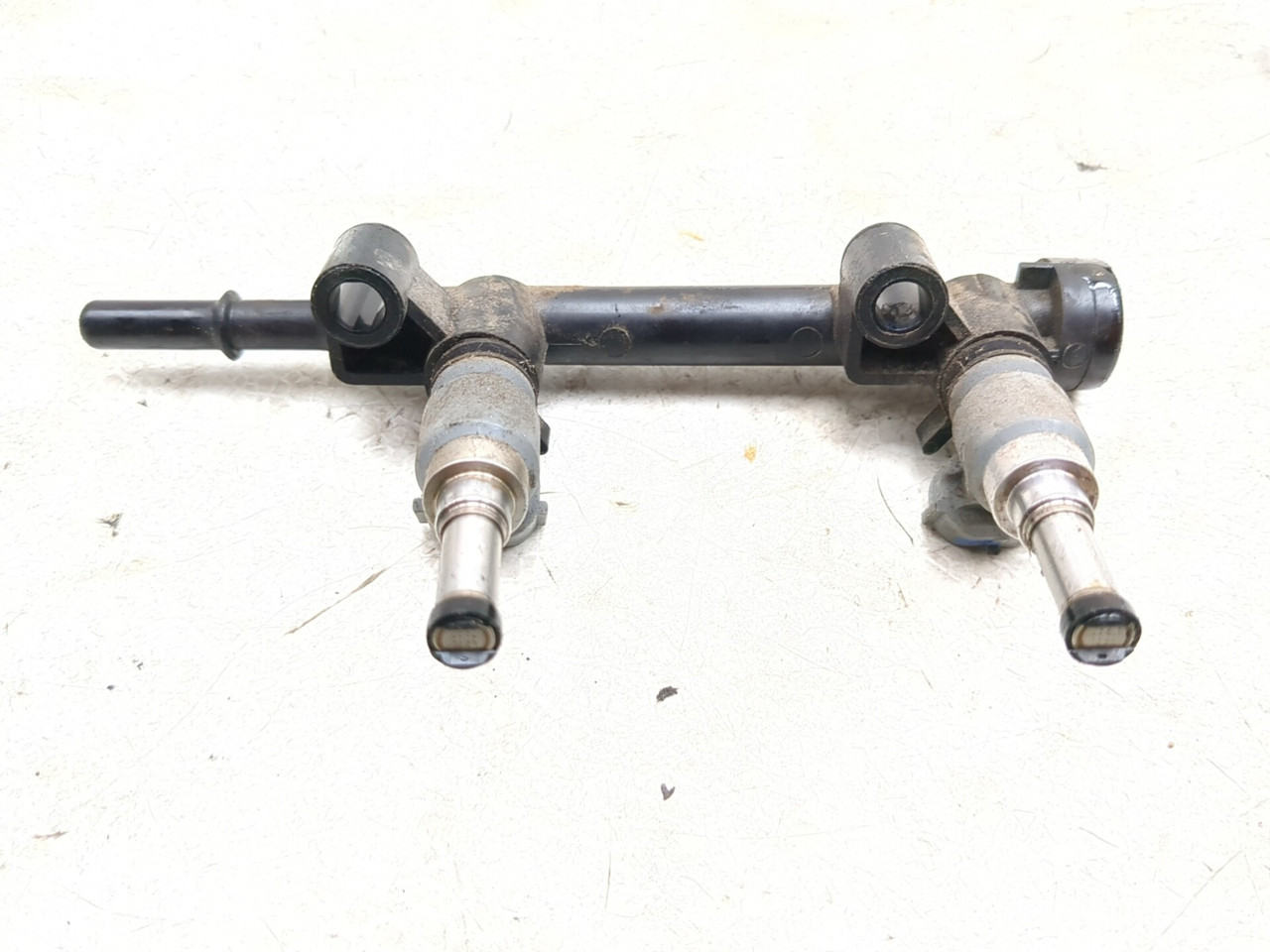 18-26 Kawasaki Ninja 400 EX400 Fuel Rail Injector Hose 49056-0050