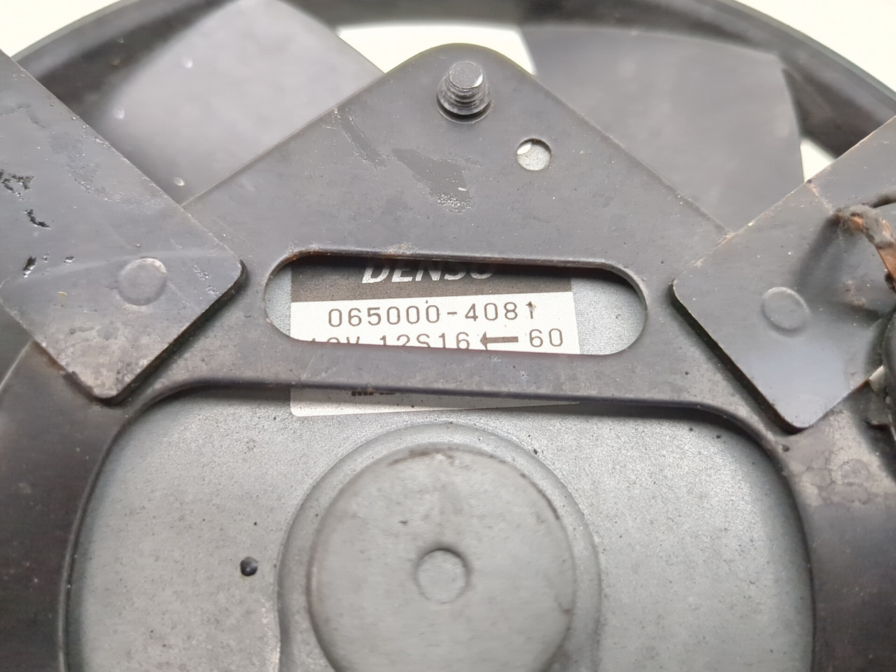 13-18 Kawasaki ZX 636 ZX6R Radiator Fan Motor Cooler 59502-0580