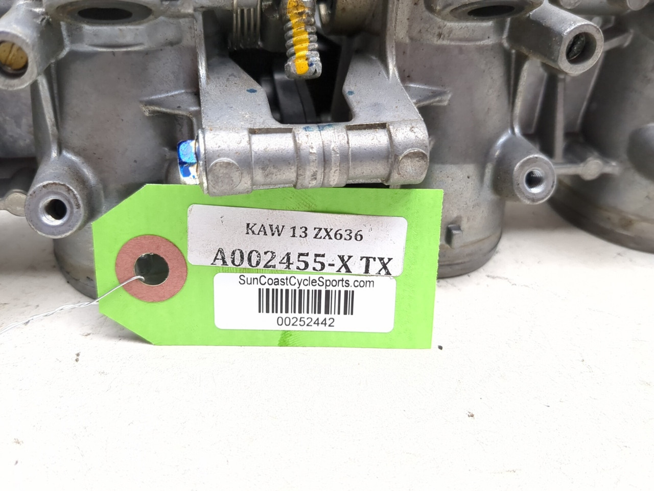 バブリアボディ 13-18 Kawasaki ZX 636 ZX6R Throttle Body Assembly 16163-0772 - Sun