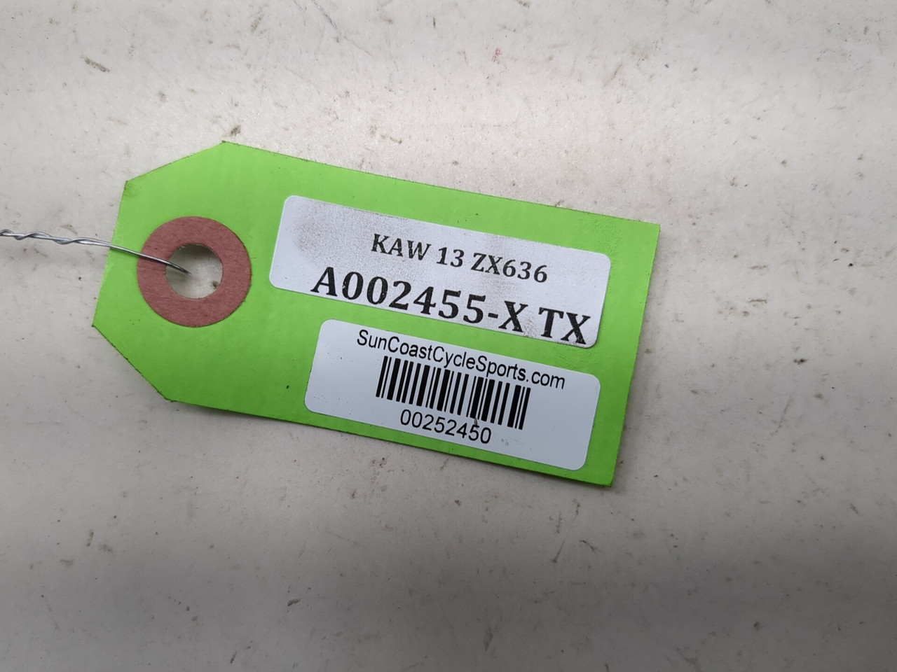 13-18 Kawasaki ZX 636 ZX6R Rear Right Leovince LV-10 Titanium Slip