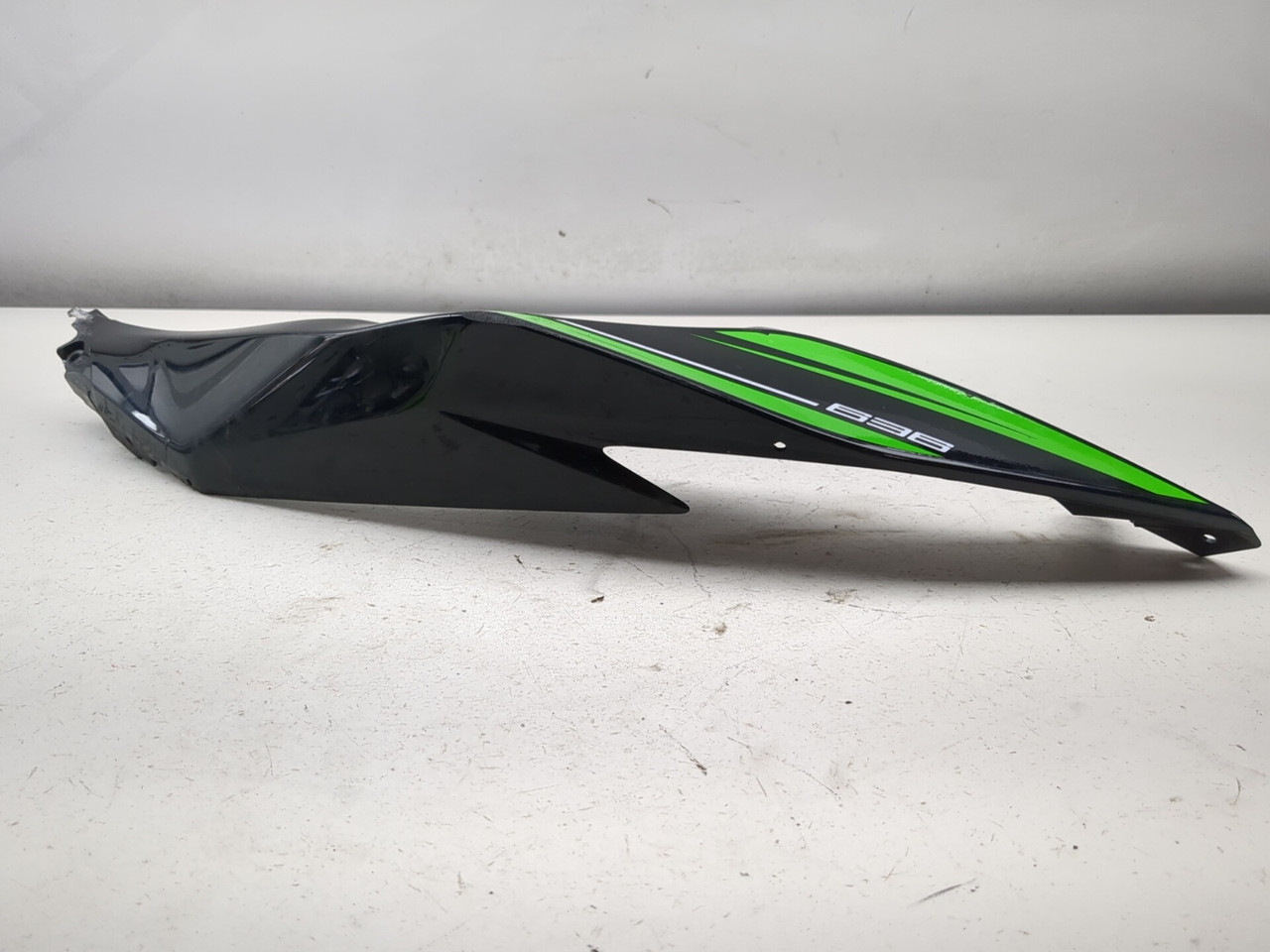 13-18 Kawasaki ZX 636 ZX6R Left Tail Fairing Cowl 36040-0133 - Sun