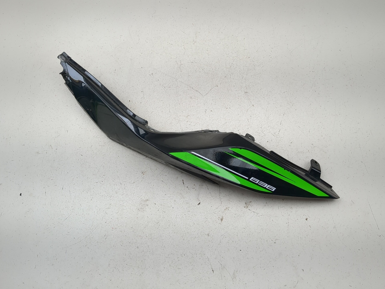 13-18 Kawasaki ZX 636 ZX6R Left Tail Fairing Cowl 36040-0133 - Sun