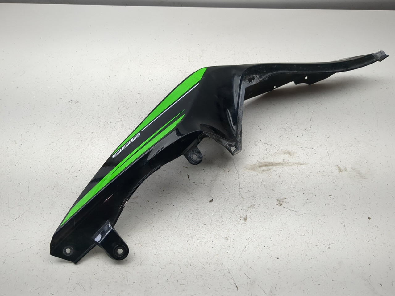 13-18 Kawasaki ZX 636 ZX6R Left Tail Fairing Cowl 36040-0133 - Sun
