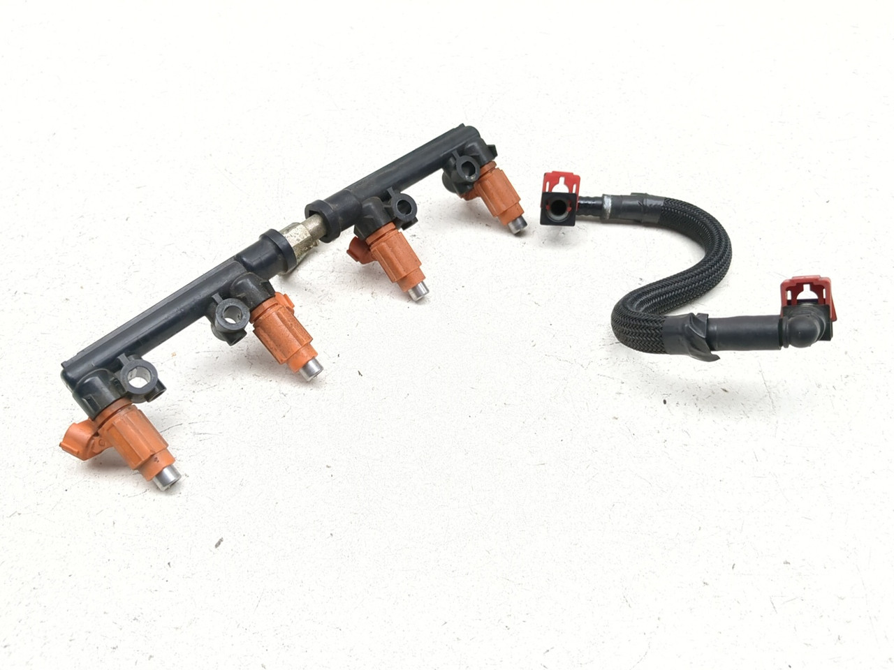 13-18 Kawasaki ZX 636 ZX6R Fuel Rail Hose Assembly - Sun Coast