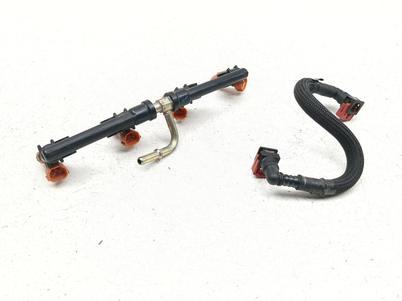 13-18 Kawasaki ZX 636 ZX6R Fuel Rail Hose Assembly - Sun Coast