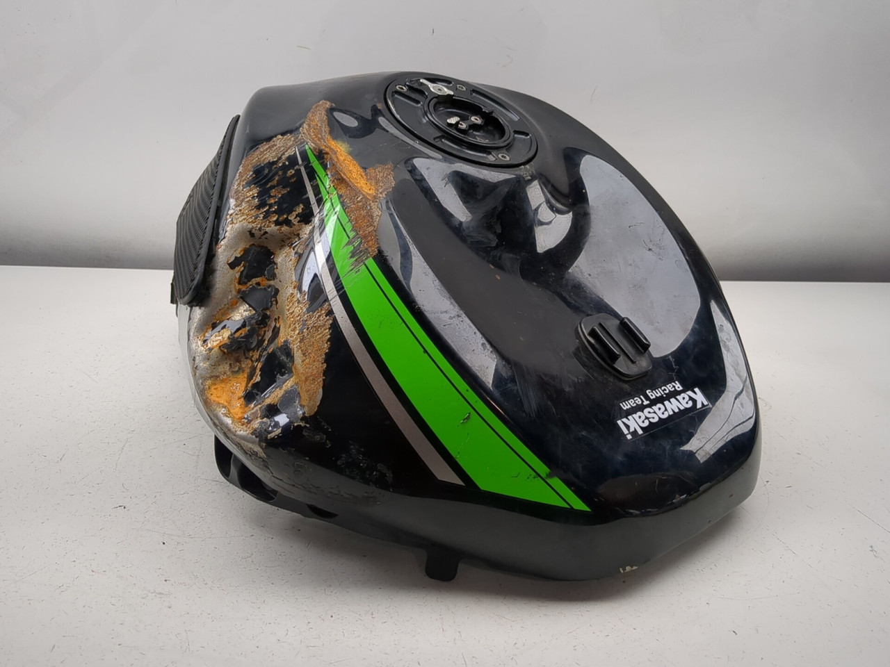 13-18 Kawasaki ZX 636 ZX6R Gas Fuel Tank - Sun Coast Cycle Sports