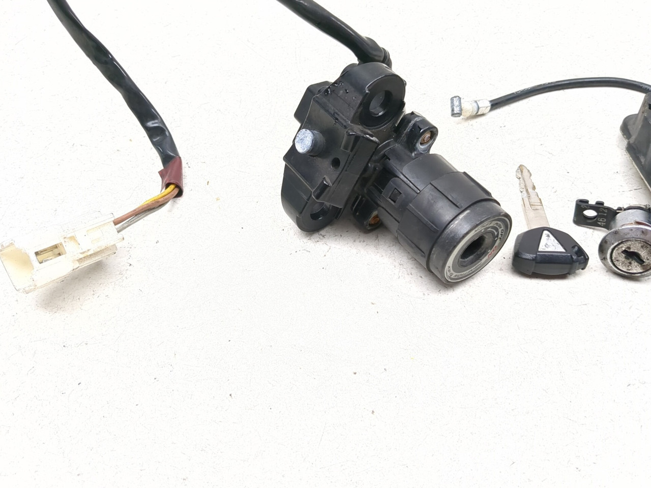 13-18 Kawasaki ZX 636 ZX6R Ignition Seat Lock Switch Set 27005