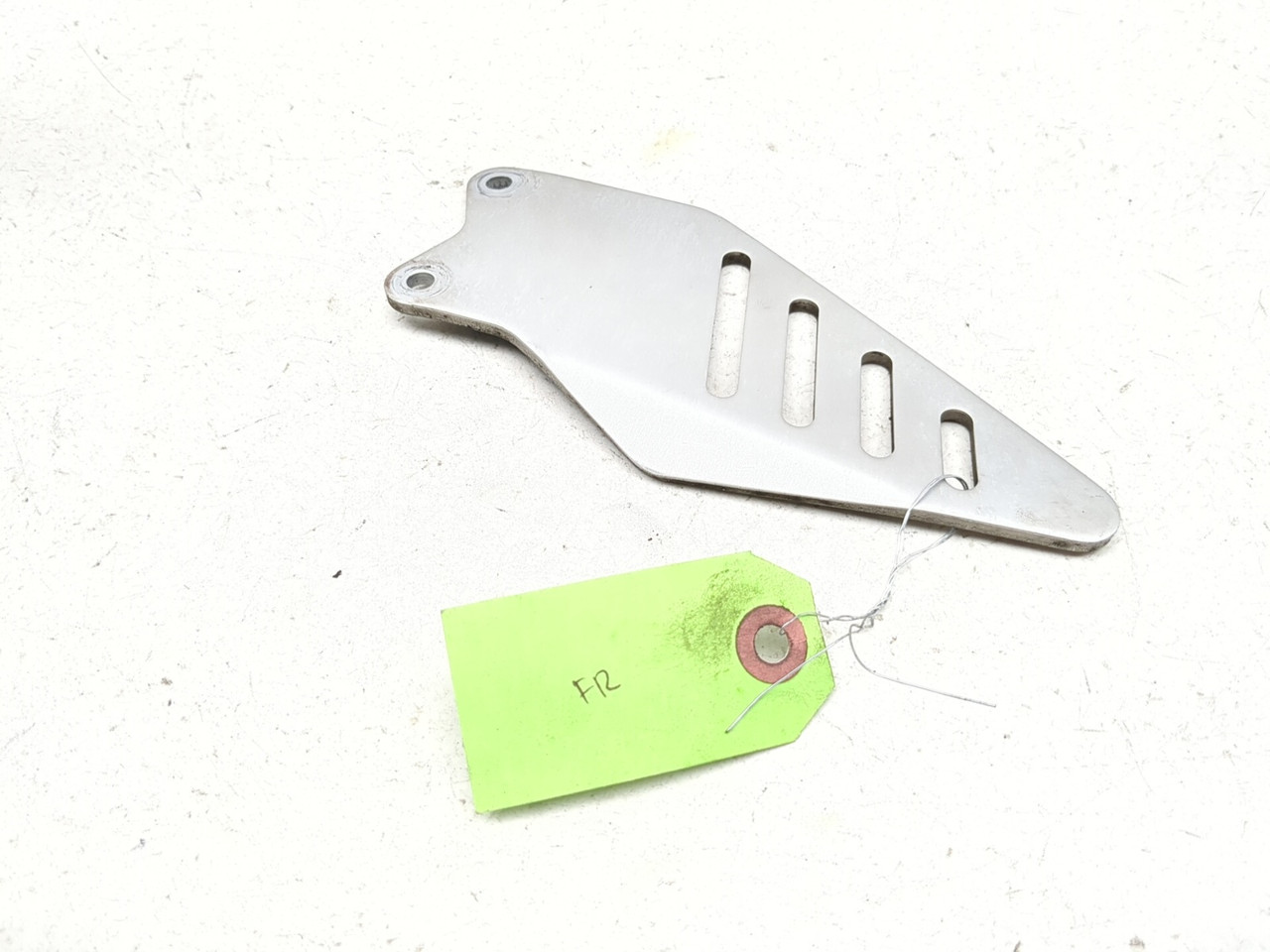13-18 Kawasaki ZX 636 ZX6R Rear Heel Guard Set 55020-0859 - Sun