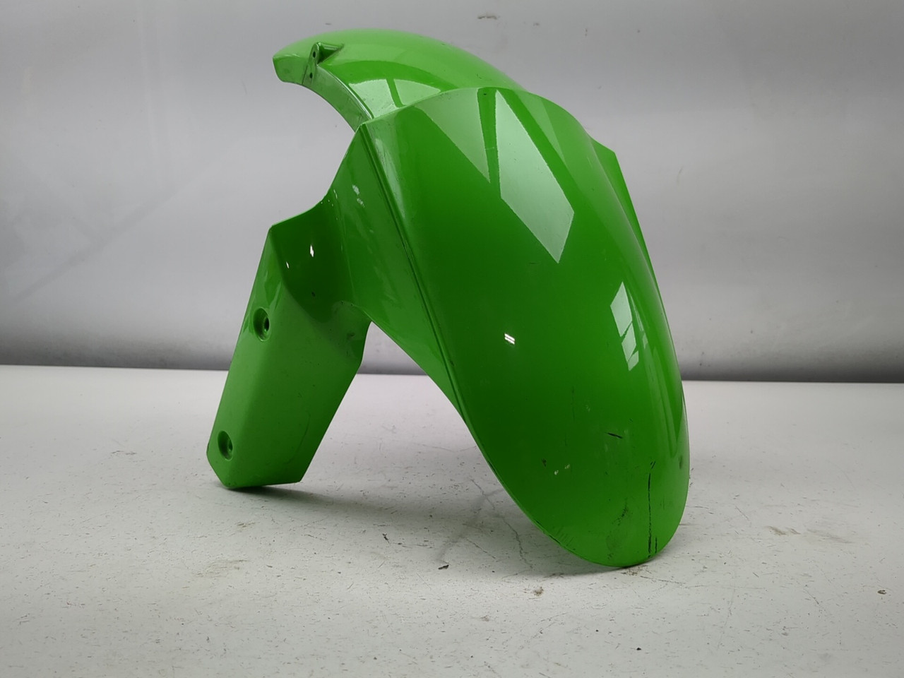 Kawasaki zx6r用 外装セット カウル フェンダー 13-18 Kawasaki ZX 636 ZX6R Front Fender Fairing Guard 35004-0118
