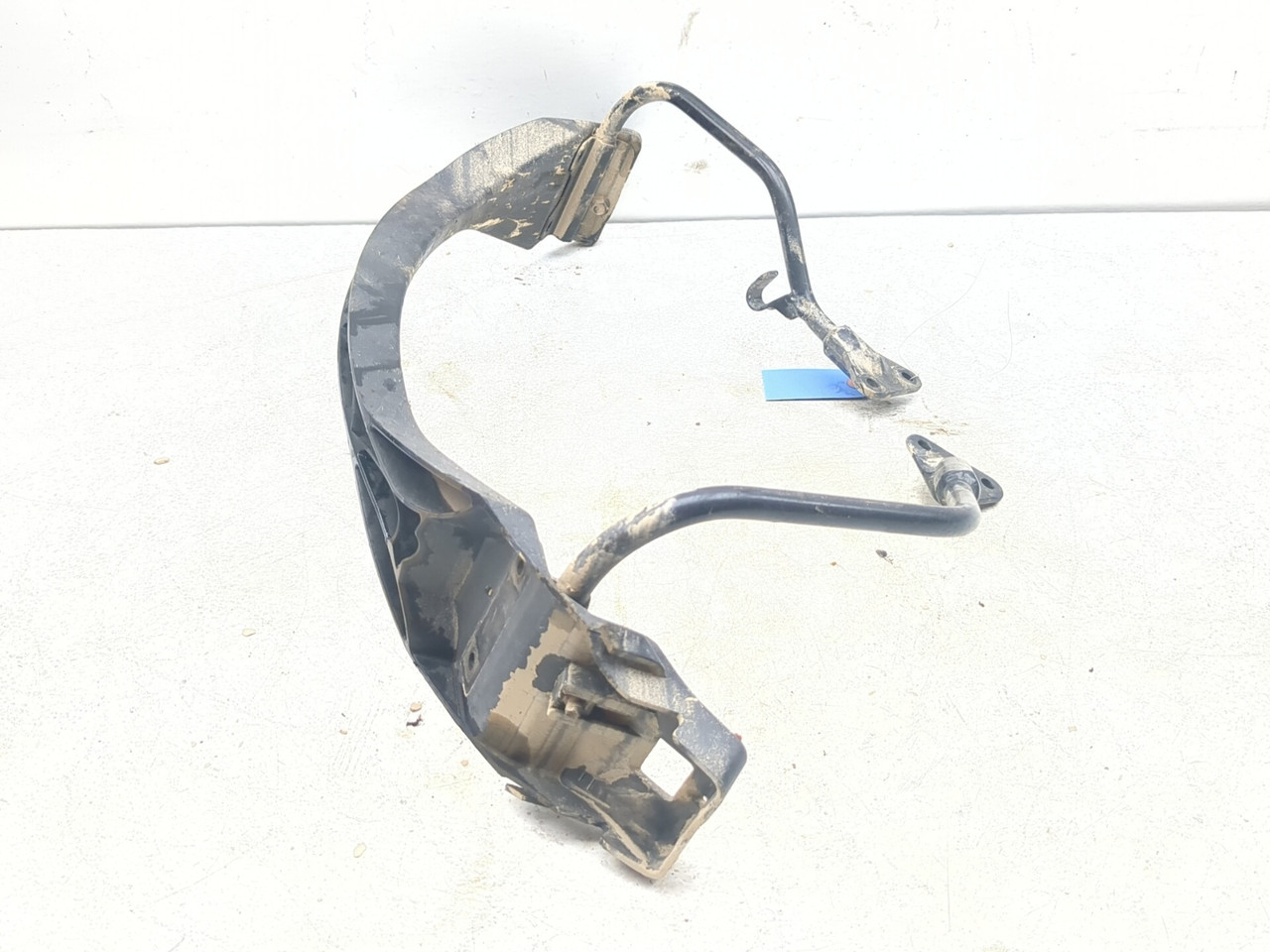 10-13 Can-Am Spyder RT-S SE5 Front Right Fender Support 705003470
