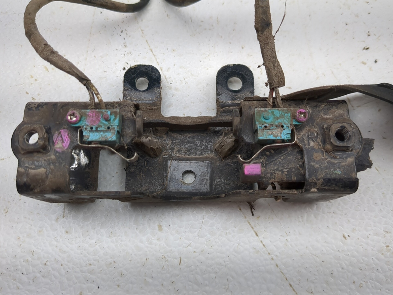 17-22 Honda Pioneer 700 Deluxe SXS700M2D Front Gear Position