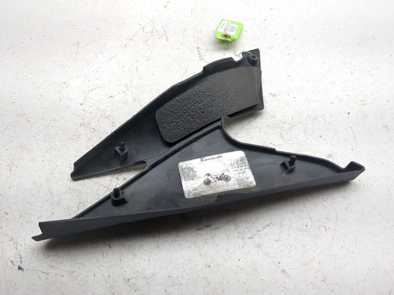 07-08 Kawasaki Ninja ZX600 ZX6R Left Frame Covers - Sun Coast