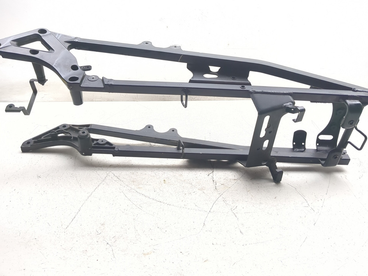 03-04 Suzuki GSXR 1000 GSXR1000 Rear Subframe Tail 41200-18G00-YAP