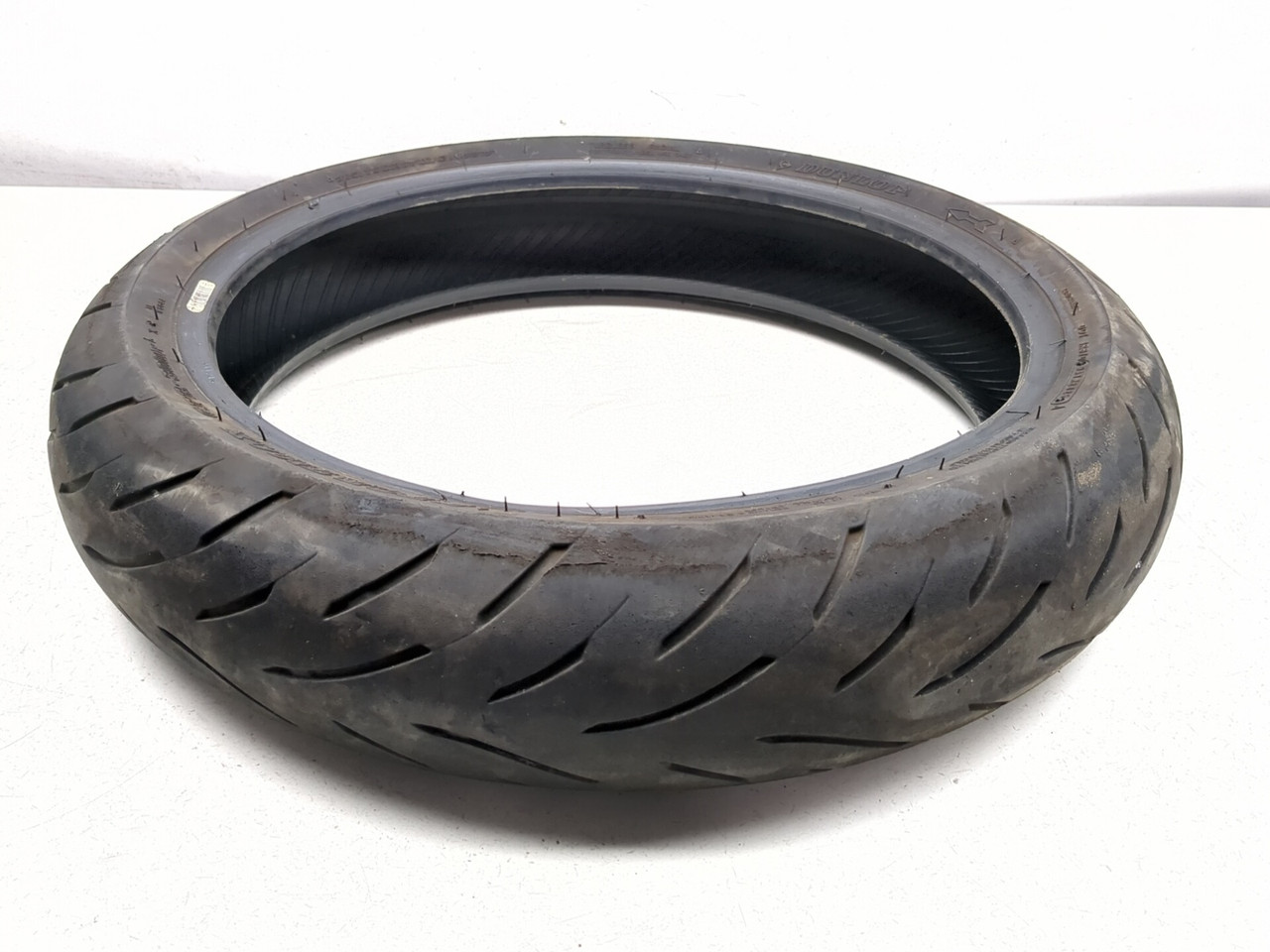 Front Dunlop Sportmax GPR-300F radial 120/70ZR17 Tire DOT 2823