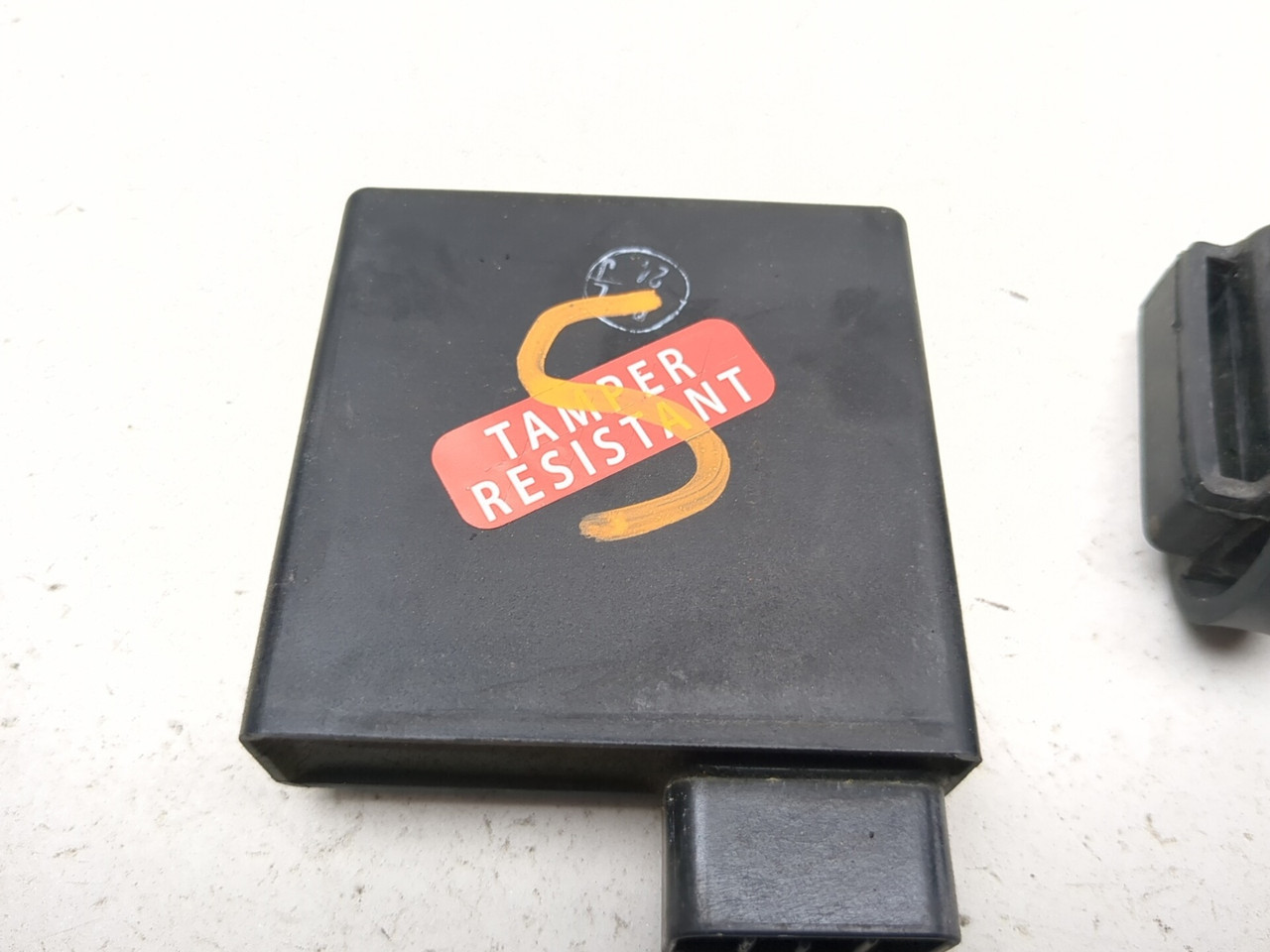 08-12 Kawasaki EX250 Ninja 250 Igniter Rubber Case Assembly 21119