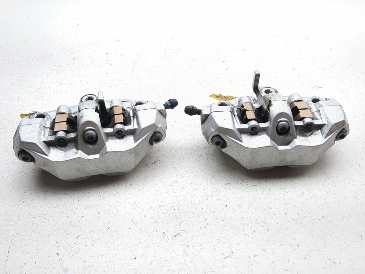 06-25 Suzuki VZR1800 M109R Boulevard Front Brake Caliper Set 59100