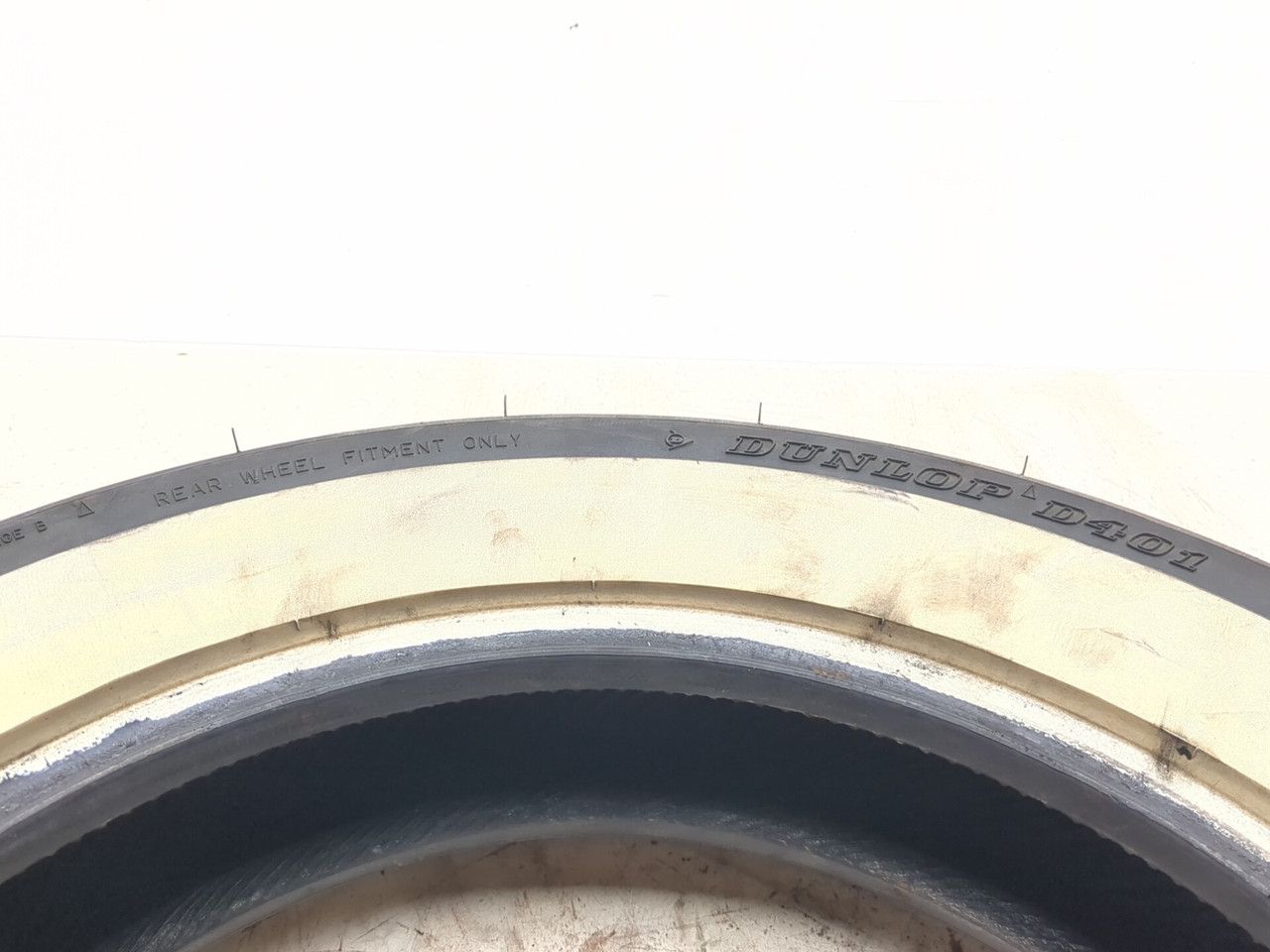 Dunlop D401p Rear Tire 150/80B16 - Sun Coast Cycle Sports | Used
