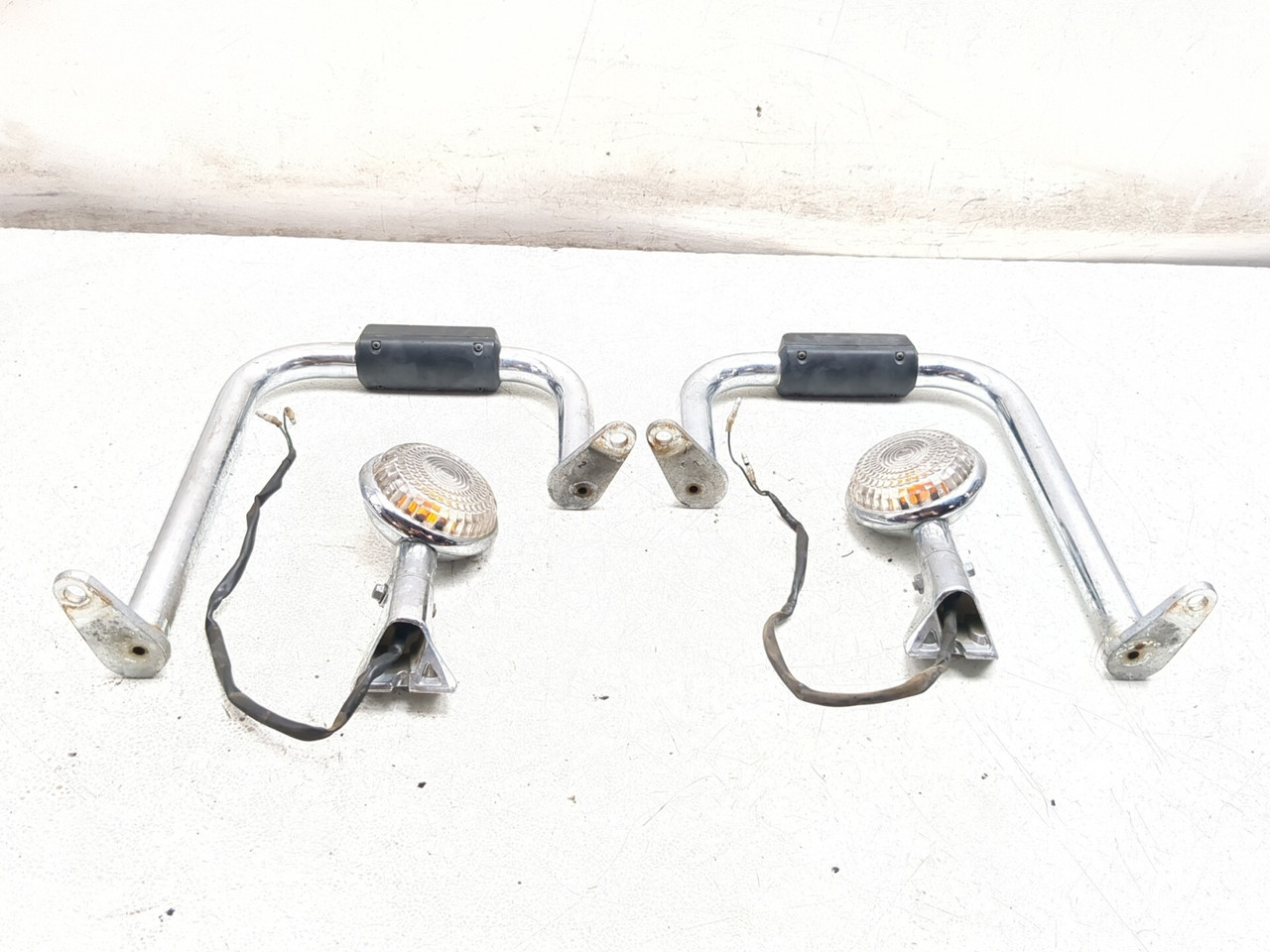 99-13 Yamaha Royal Star Venture XVZ1300 Rear Saddlebag Guard - Sun