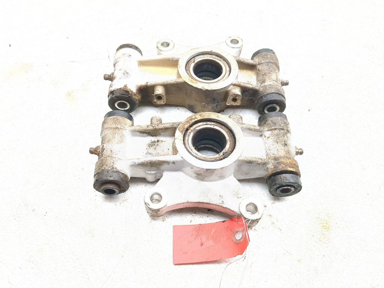 20-25 CFMOTO CForce 600 Left Right Rear Knuckle Set 7020-0607A0