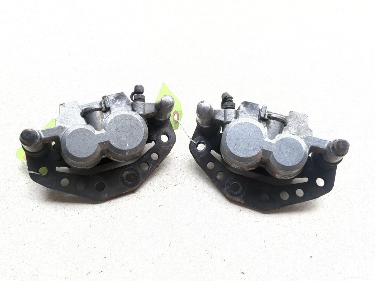 86-06 Kawasaki Concours ZG1000 Front Brake Caliper Set 43041-1478