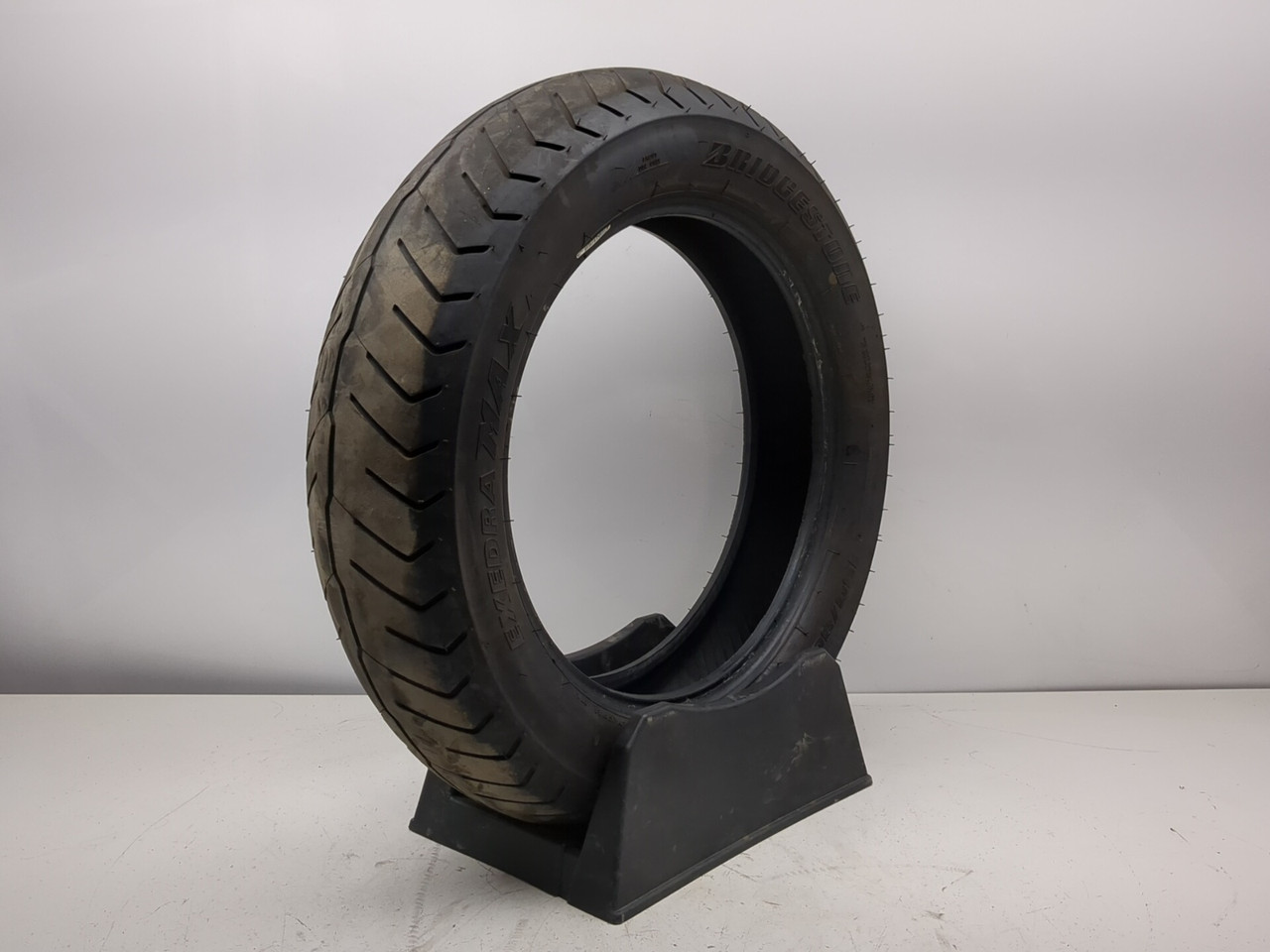 Bridgestone Exedra Max F Front Tire 150/80R16 - Sun Coast Cycle