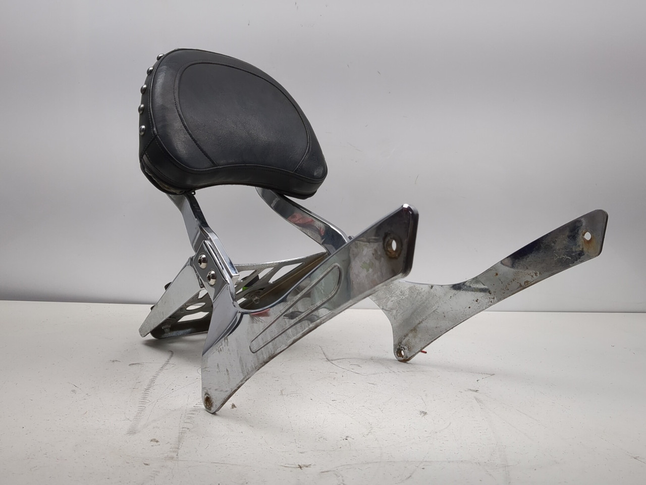 05-09 Suzuki VL1500 Boulevard C90 Rear Backrest Luggage Rack