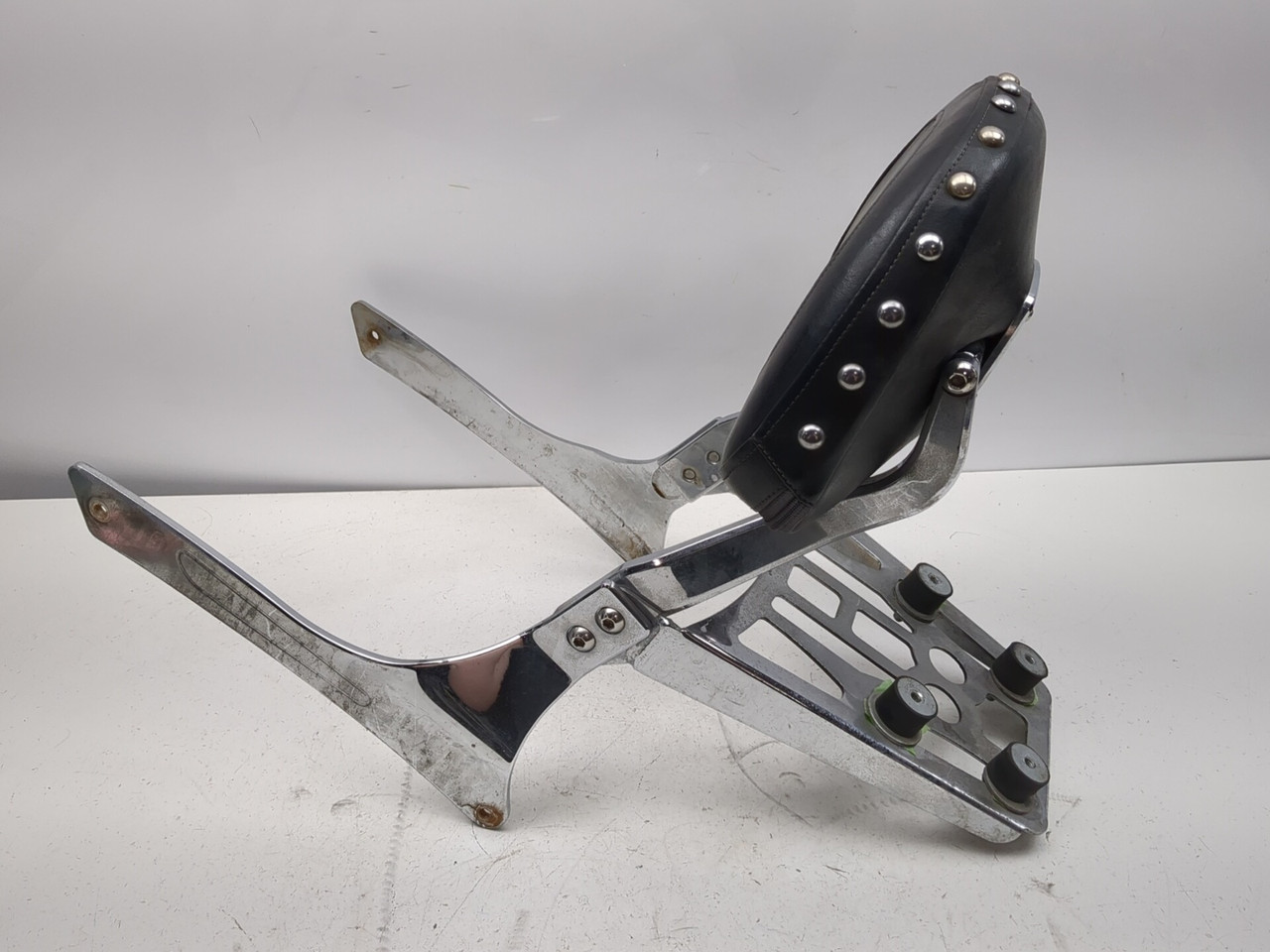 05-09 Suzuki VL1500 Boulevard C90 Rear Backrest Luggage Rack