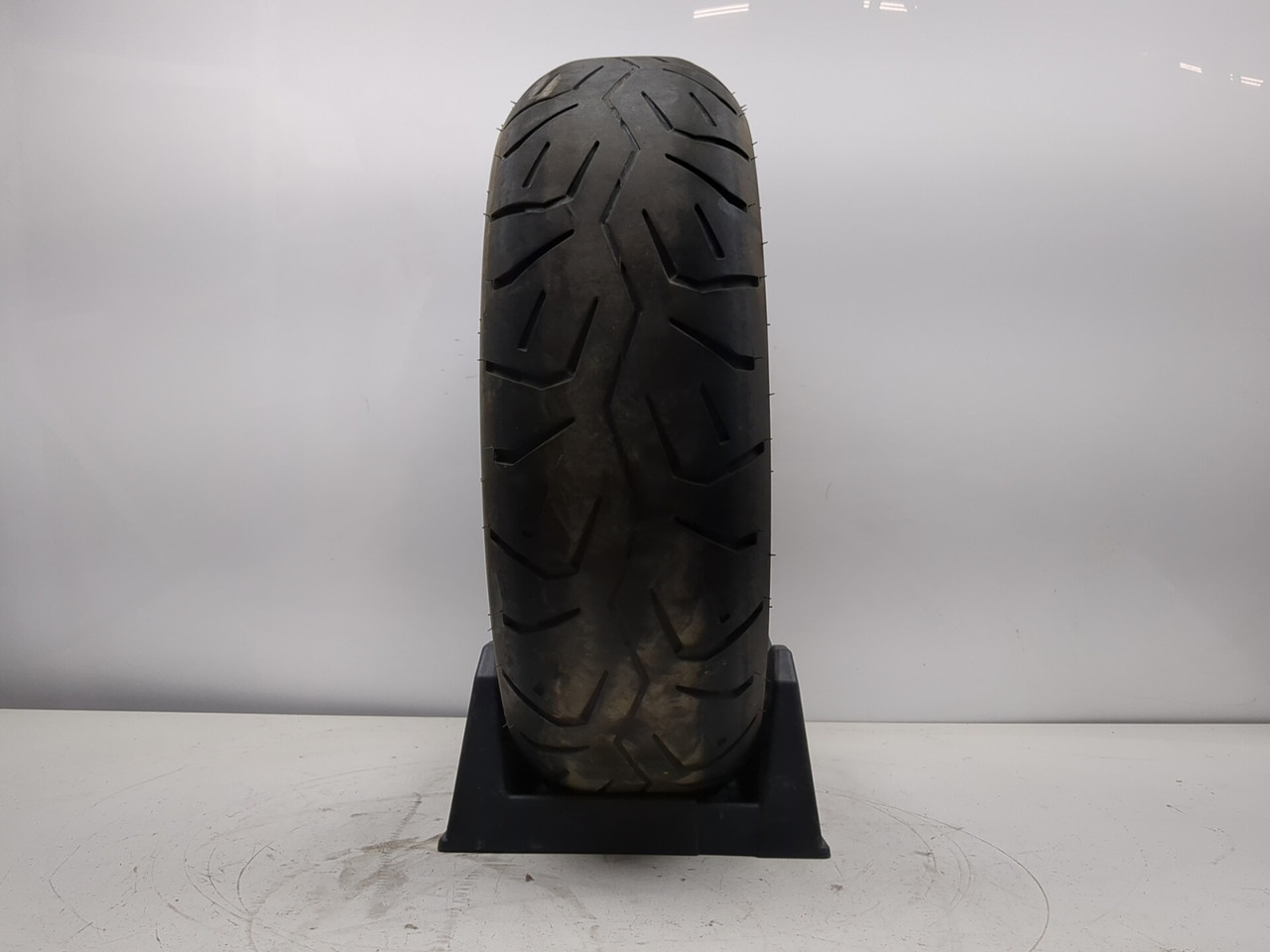 Bridgestone Exedra Max R Rear Tire 180/70-15 - Sun Coast Cycle