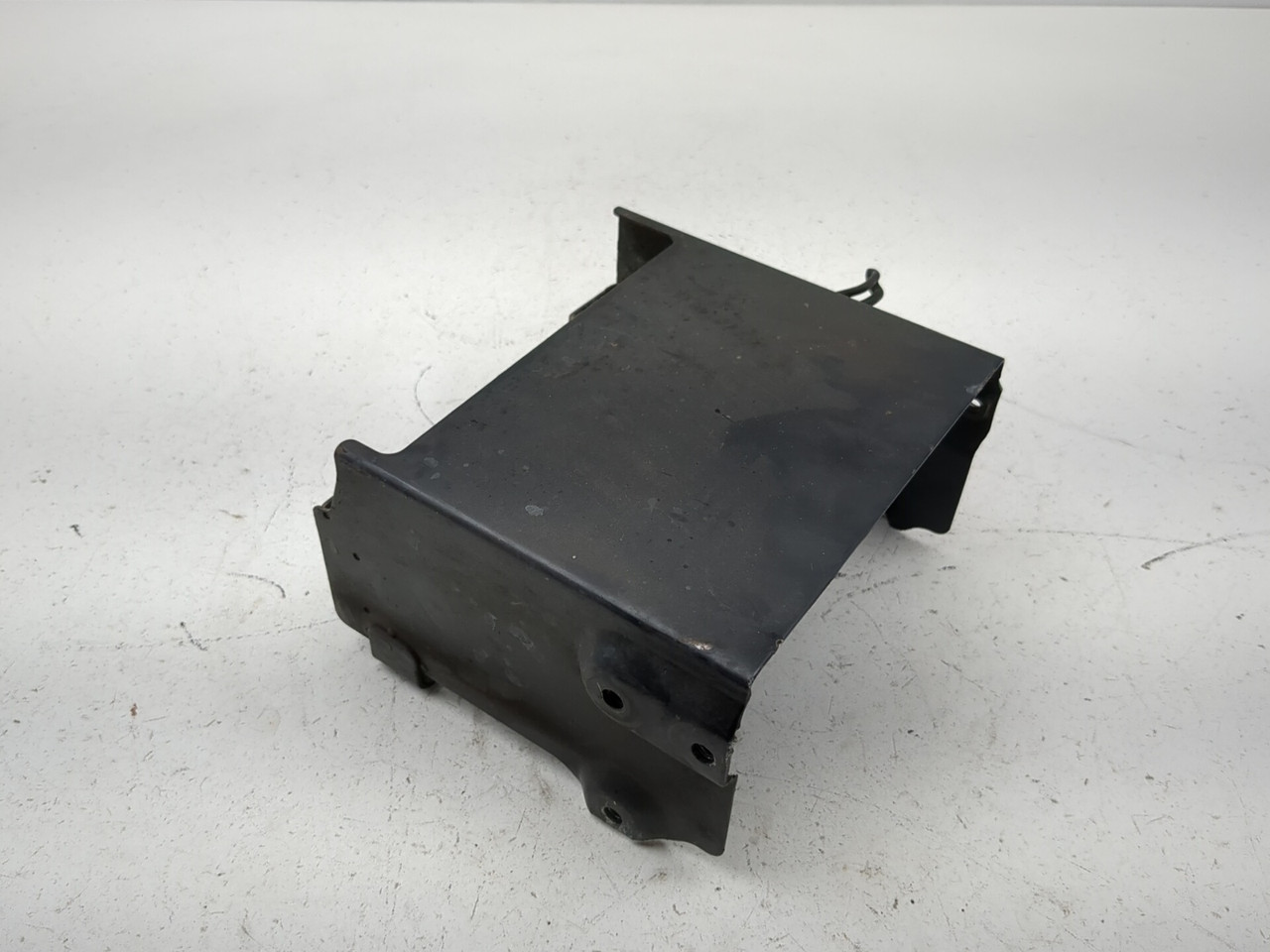 ゼロ 05-09 Suzuki VL1500 Boulevard C90 Battery Box 41540-10F01 - Sun