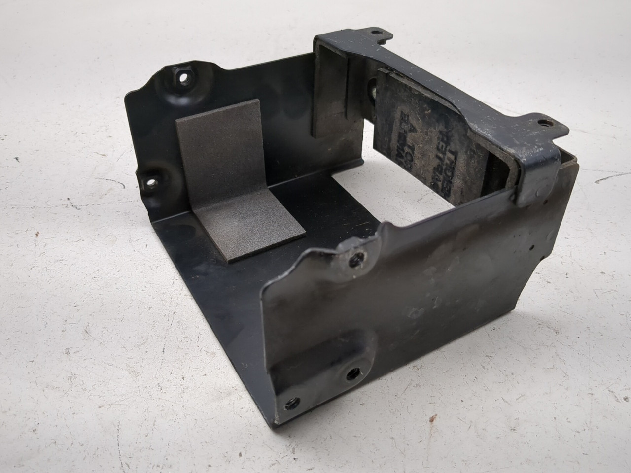 ゼロ 05-09 Suzuki VL1500 Boulevard C90 Battery Box 41540-10F01 - Sun