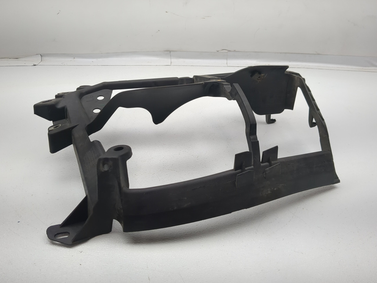 10-13 Can-Am Spyder Roadster RT Front Headlight Support Bracket