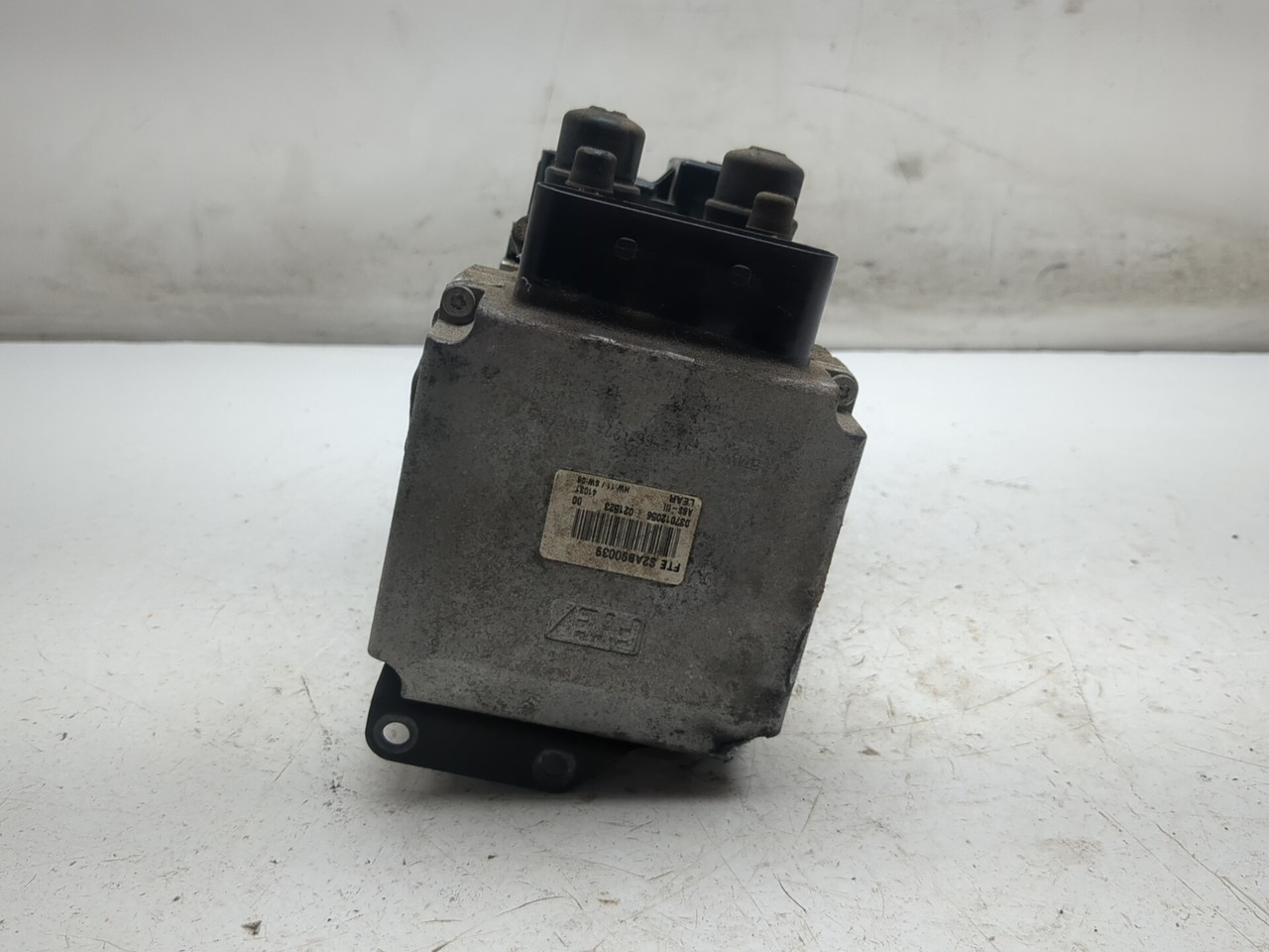 02-05 BMW Montauk R1200CL ABS Pump Modulator 34517661274 - Sun