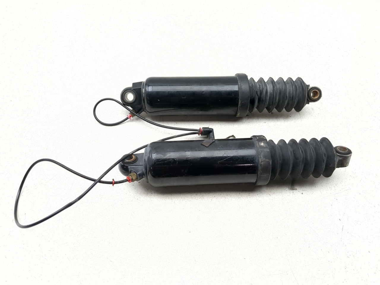 00-06 Harley-Davidson FLHPI Road King Police Left Right Rear Shock