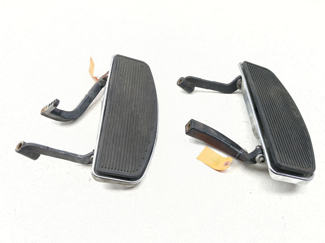 00-06 Harley-Davidson FLHPI Road King Police Front Rider