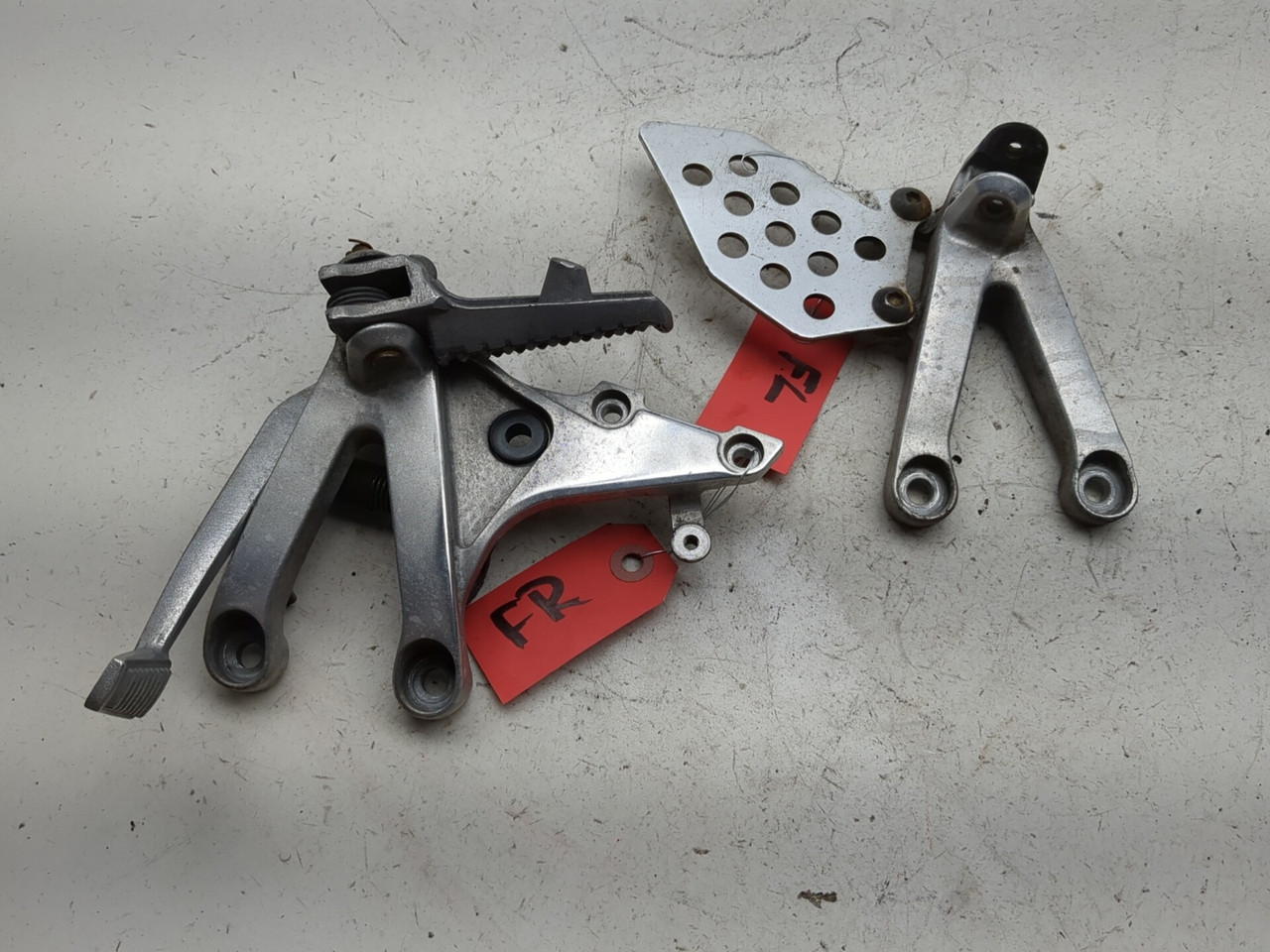 07-12 Honda CBR600 CBR600RR Front Left Right Foot Peg Set 50600
