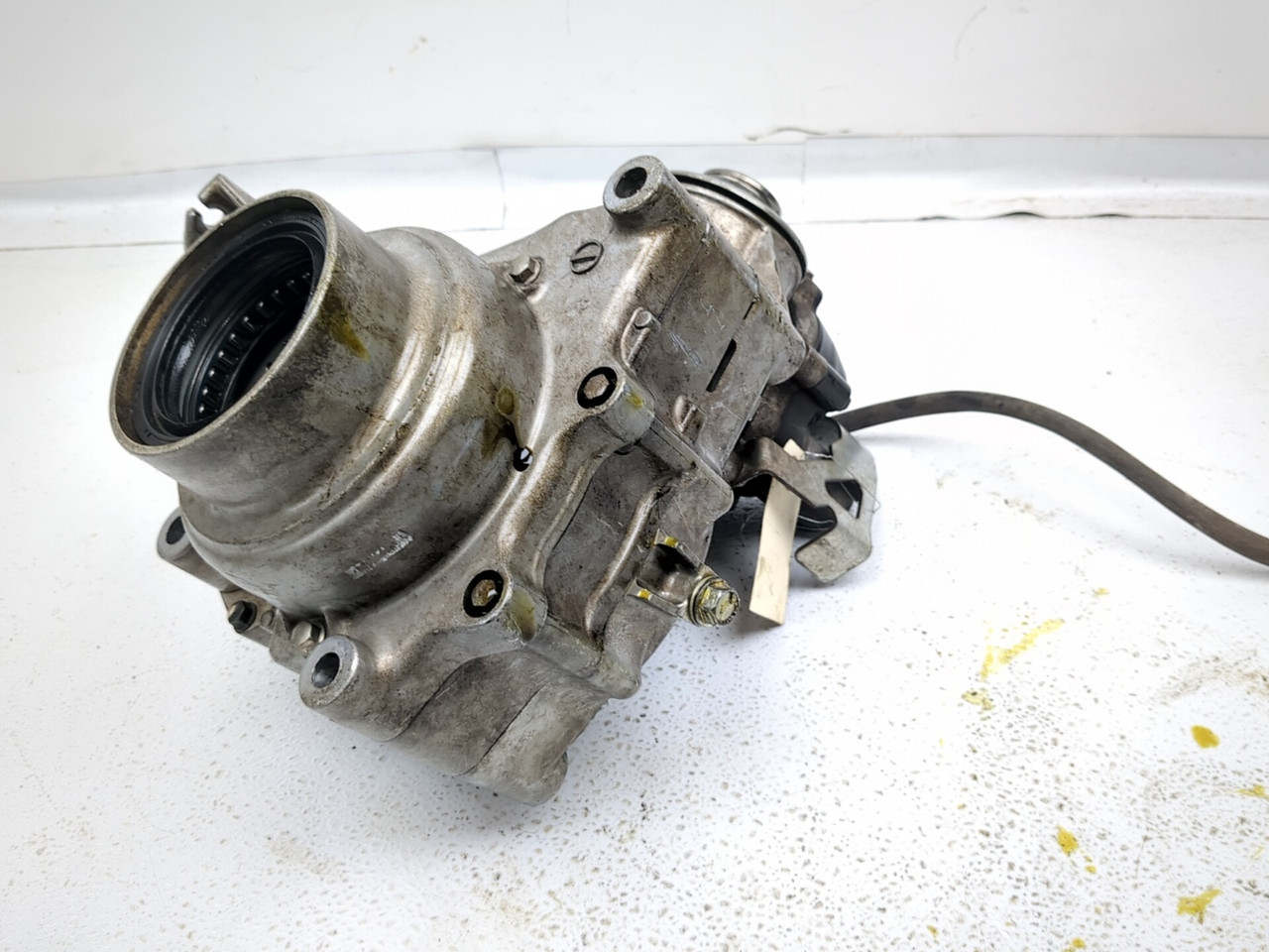 15-23 Kawasaki KVF750 Brute Force 750 Front Differential 14055