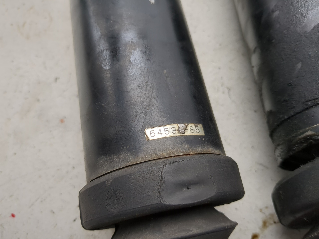 84-96 Harley-Davidson Electra Glide Classic FLHT Rear Air Shock