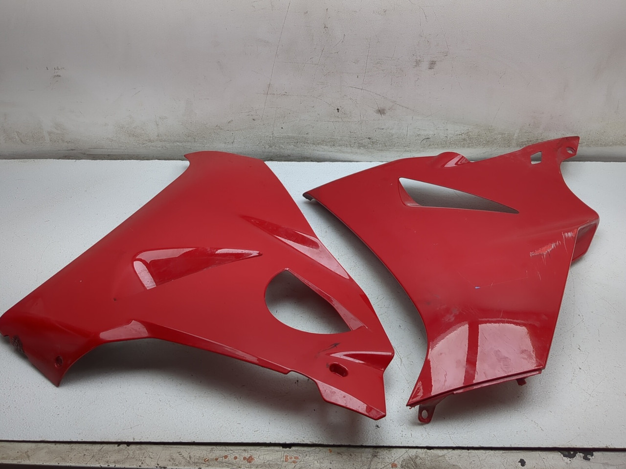 ドゥカティ パニガーレ V2 サイドカウル 20-25 Ducati Panigale V2 Left & Right Side Fairing Panels Cowl