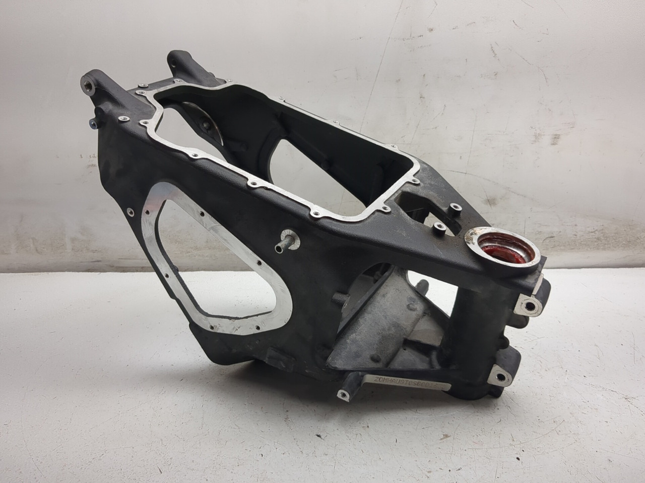 n 20-25 Ducati Panigale V2 Main Frame Chassis STRAIGHT COD - Sun