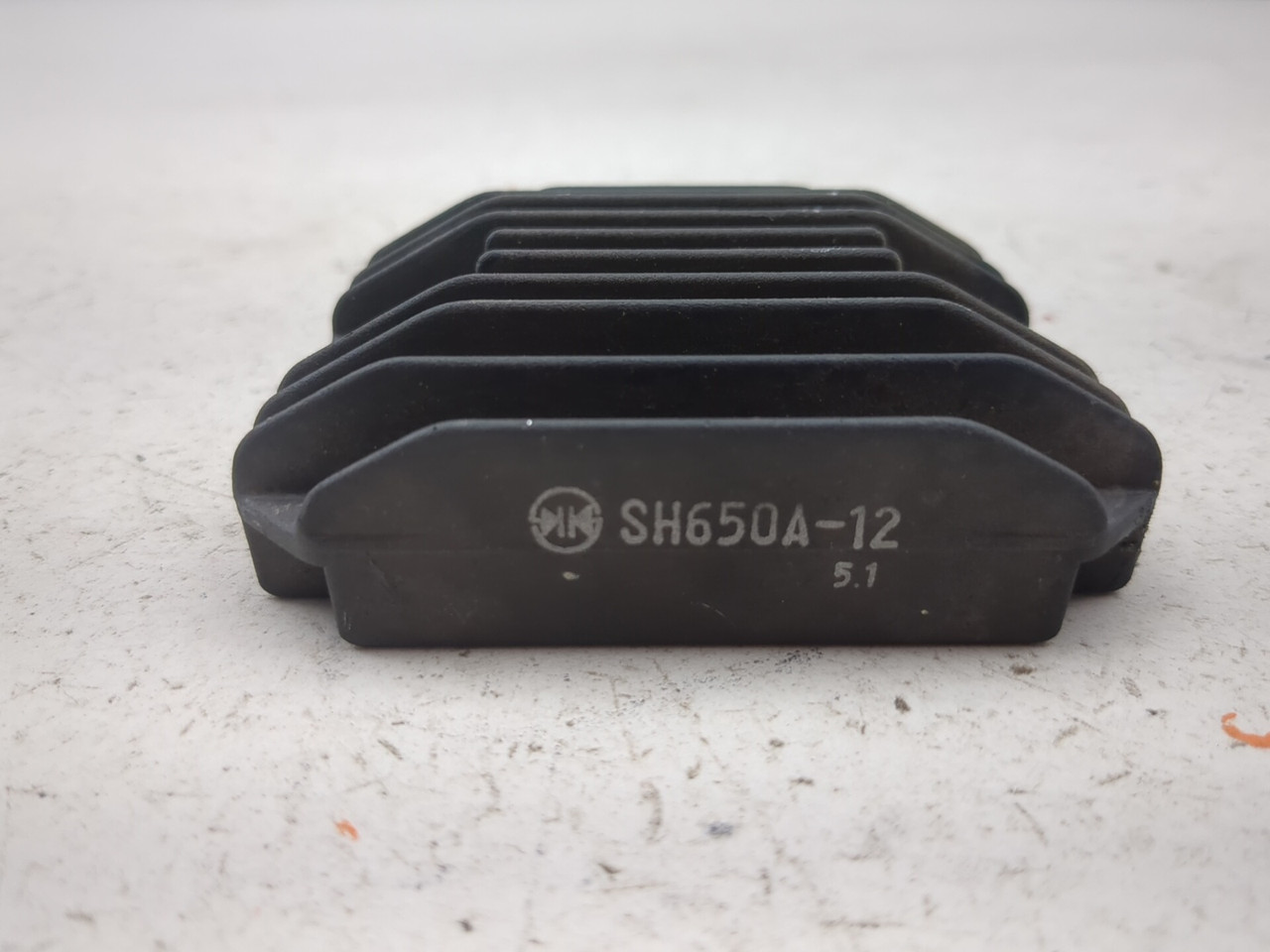 95-97 Kawasaki Ninja ZX6R ZX600 Voltage Regulator Rectifier 21066