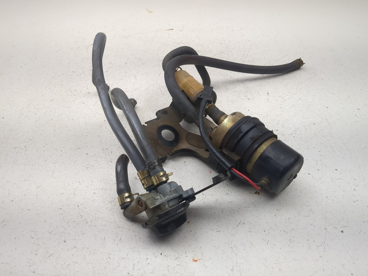 95-97 Kawasaki Ninja ZX6R ZX600 Fuel Pump Assembly - Sun Coast