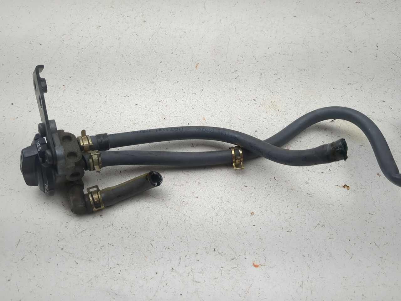 95-97 Kawasaki Ninja ZX6R ZX600 Fuel Pump Assembly - Sun Coast