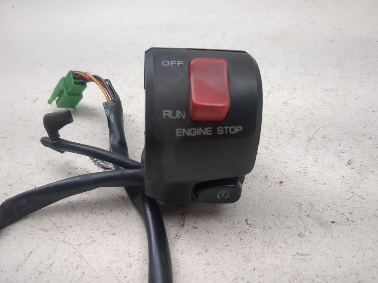 ト*ー様 Switch 95-97 Kawasaki Ninja ZX6R ZX600 Right Handlebar Switch 46091-1663
