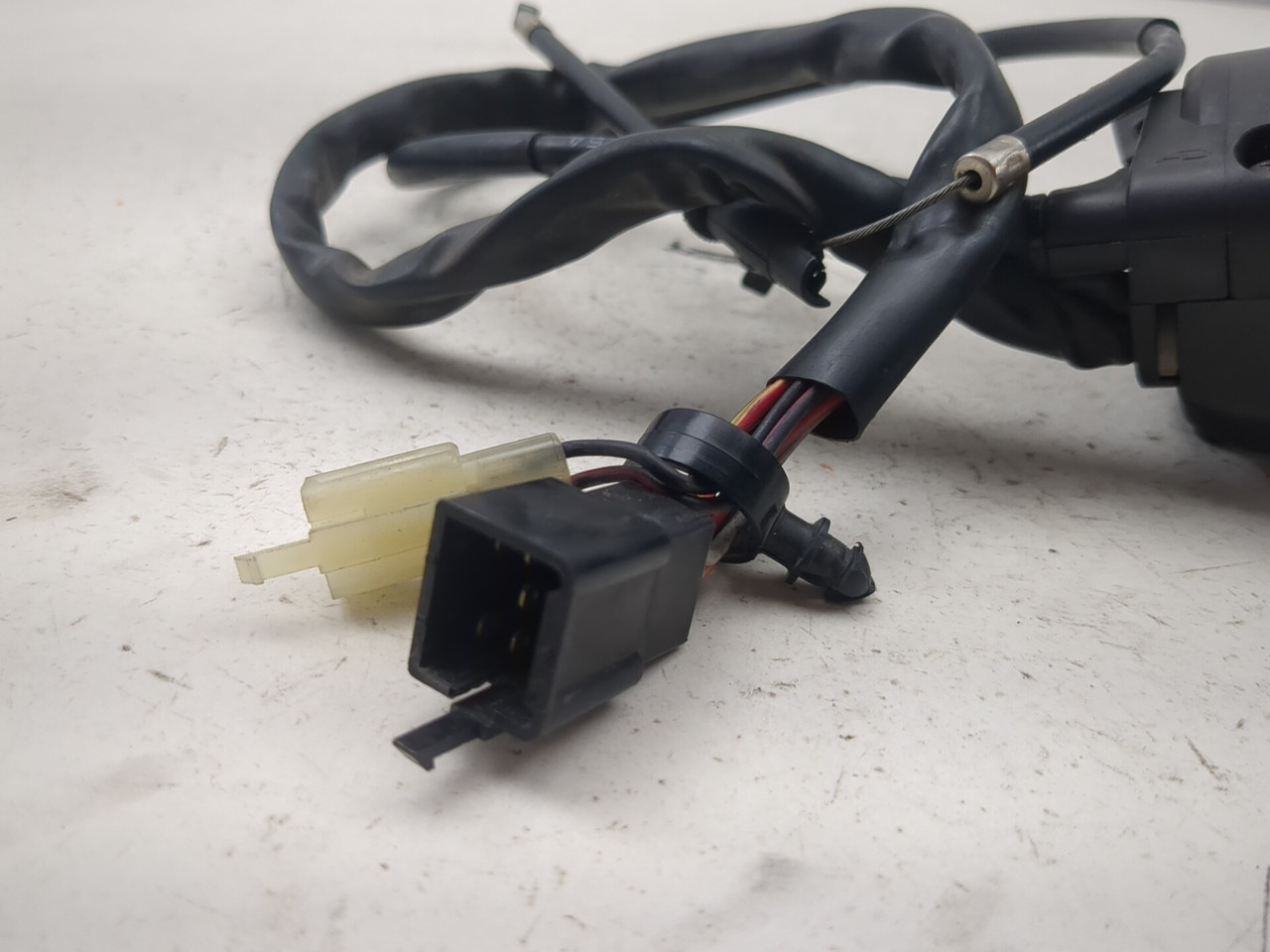 95-97 Kawasaki Ninja ZX6R ZX600 Left Handlebar Switch 46091-1641