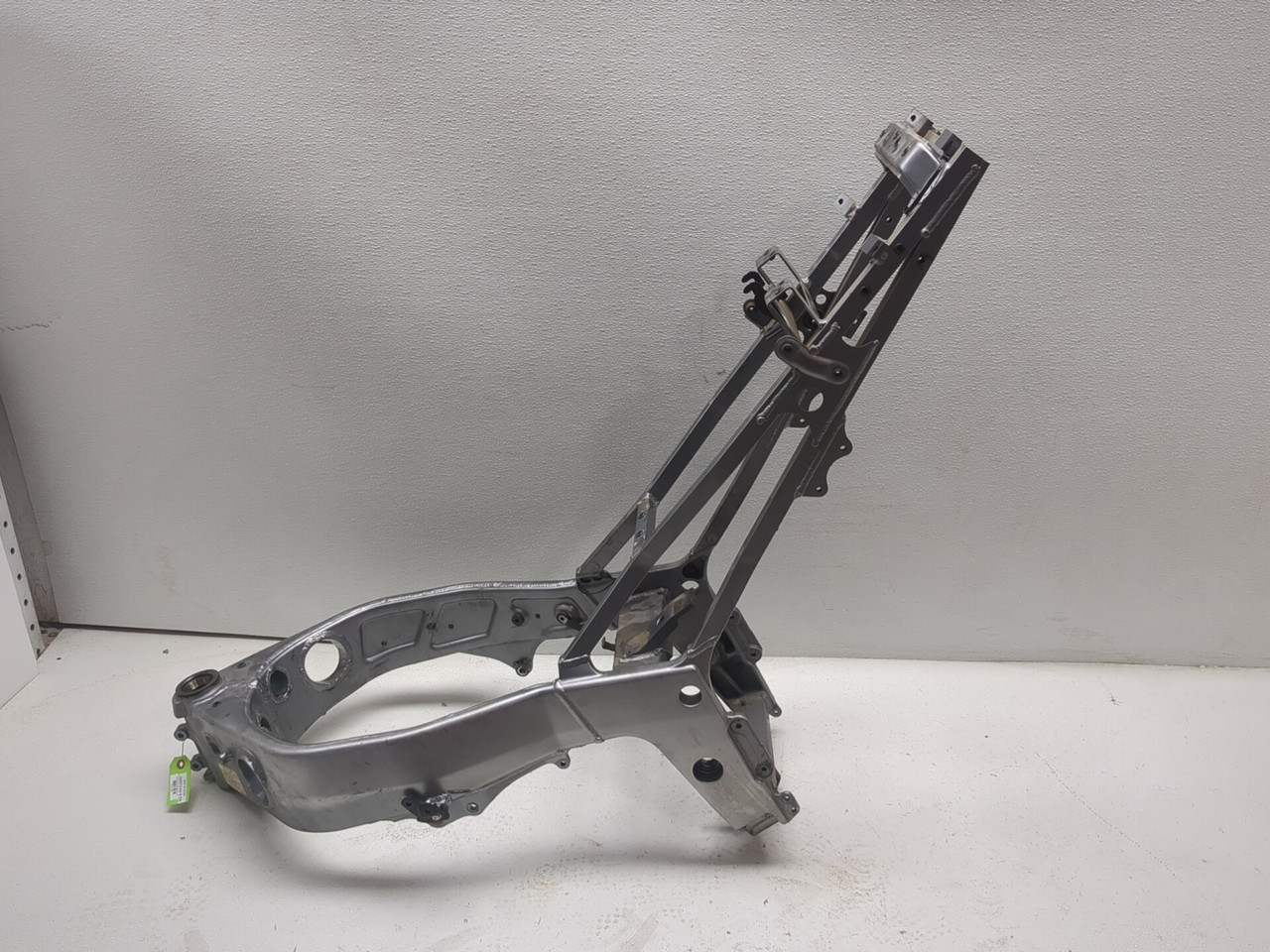95-97 Kawasaki Ninja ZX6R ZX600 Main Frame Chassis STRAIGHT CLN