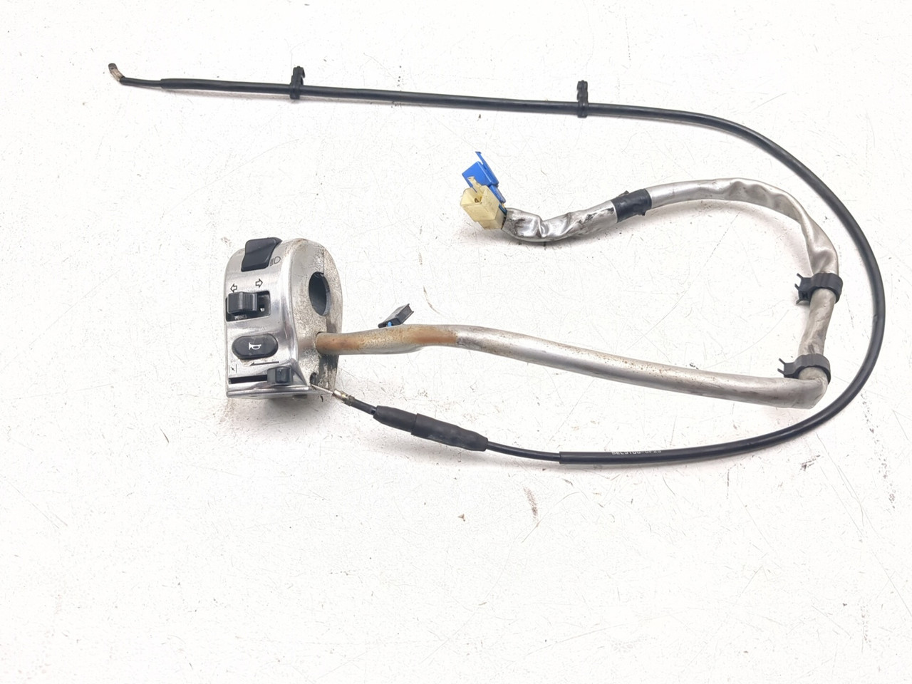 00-09 Yamaha V Star 1100 XVS1100 Left Switch 5EL-83973-00-00 - Sun