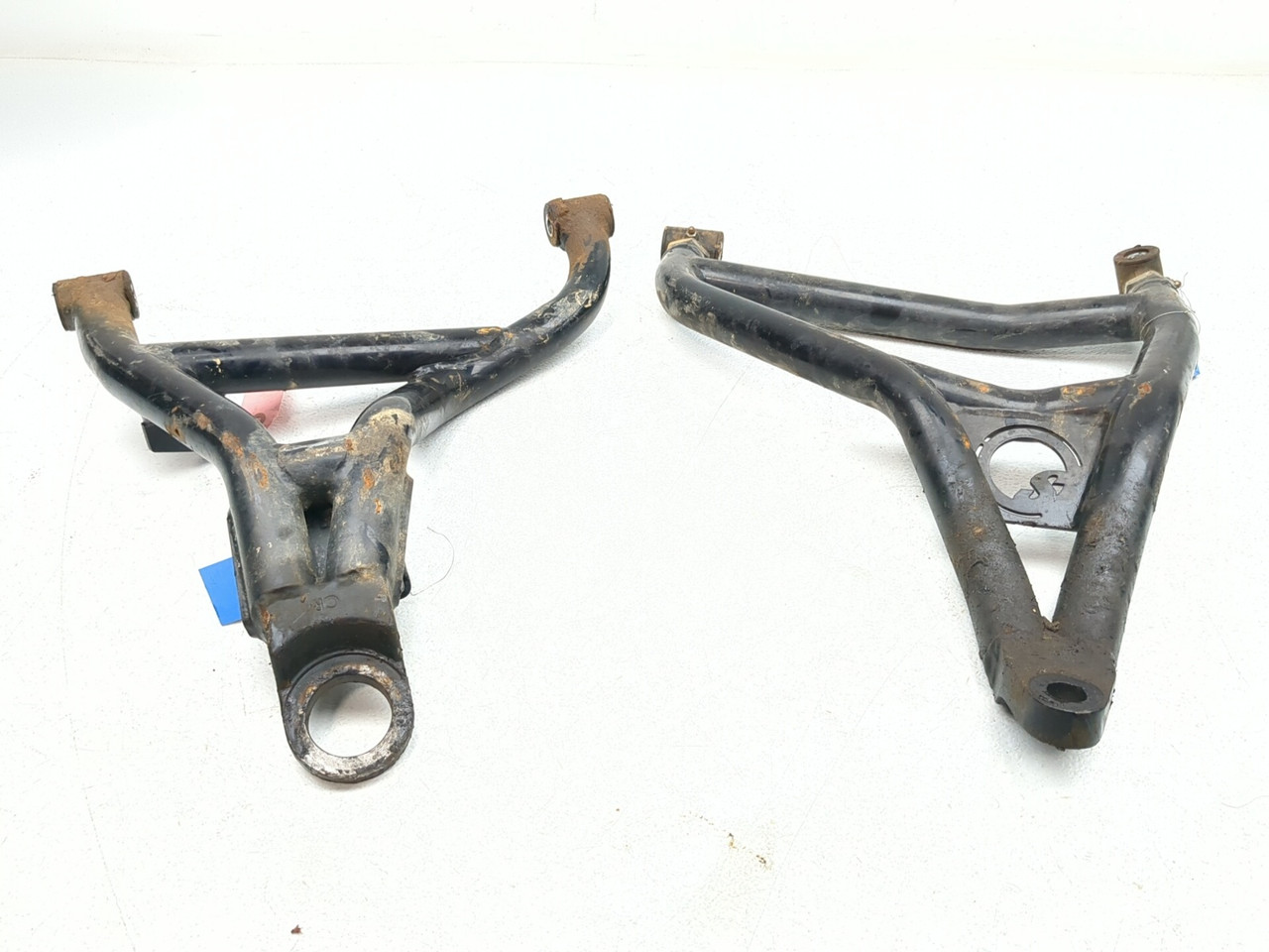 21-24 Yamaha Wolverine RMAX2 YXE1000 Front Right A-Arm Set - Sun