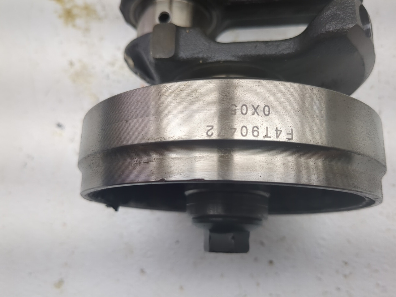 パーツ k 21-24 Kawasaki ZX10R Ninja ZX 10 Engine Crankshaft 13031-0950