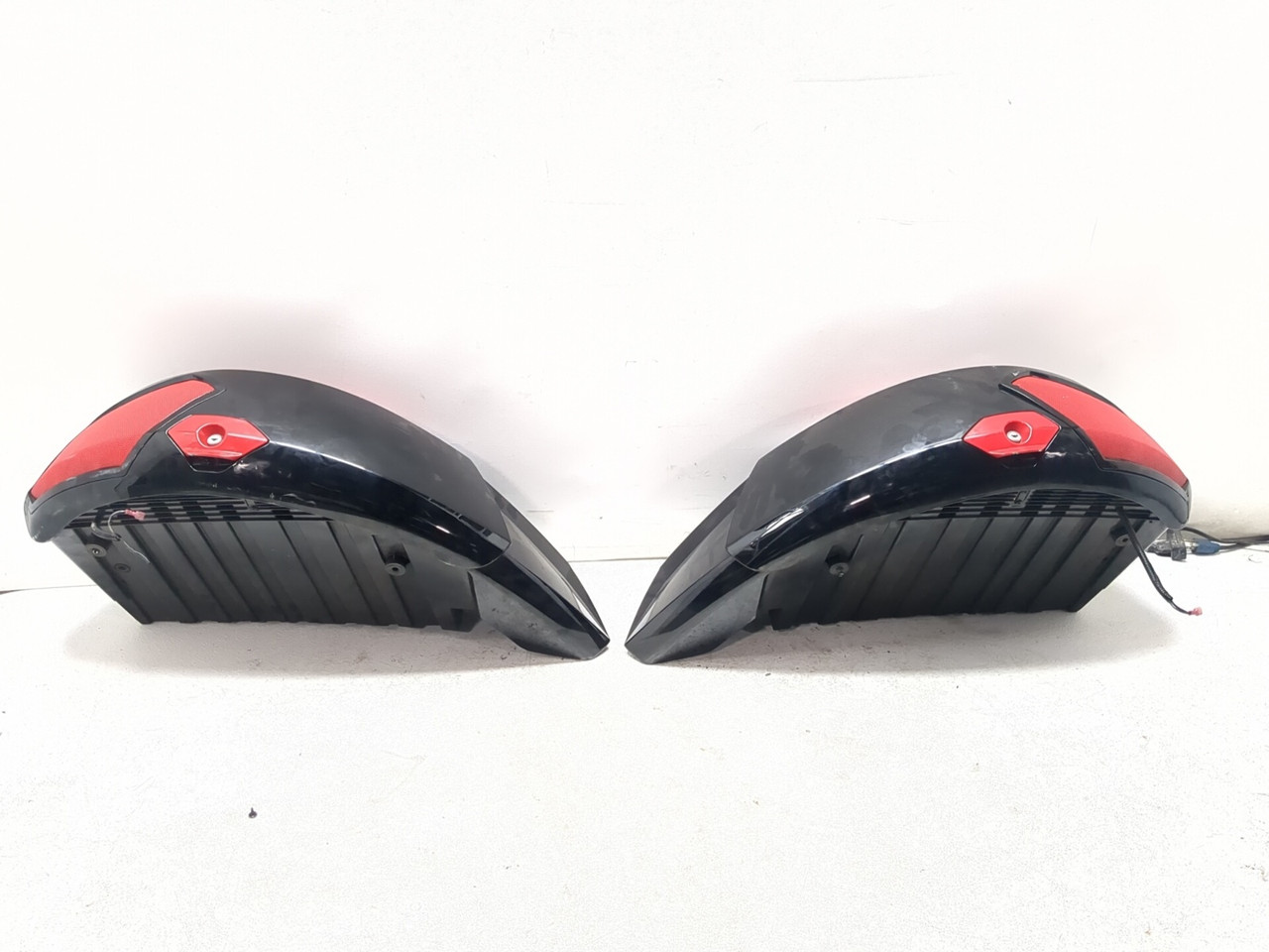 12-17 Victory Cross Country Tour Rear Left Right Saddlebag Set